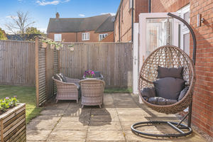 Henge Close Adderbury